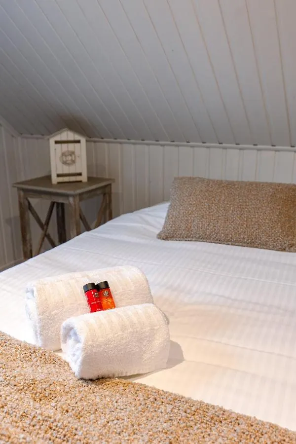 بيت للعطل Bungalow De Strandjutter 8 Persons ميدل كيرك